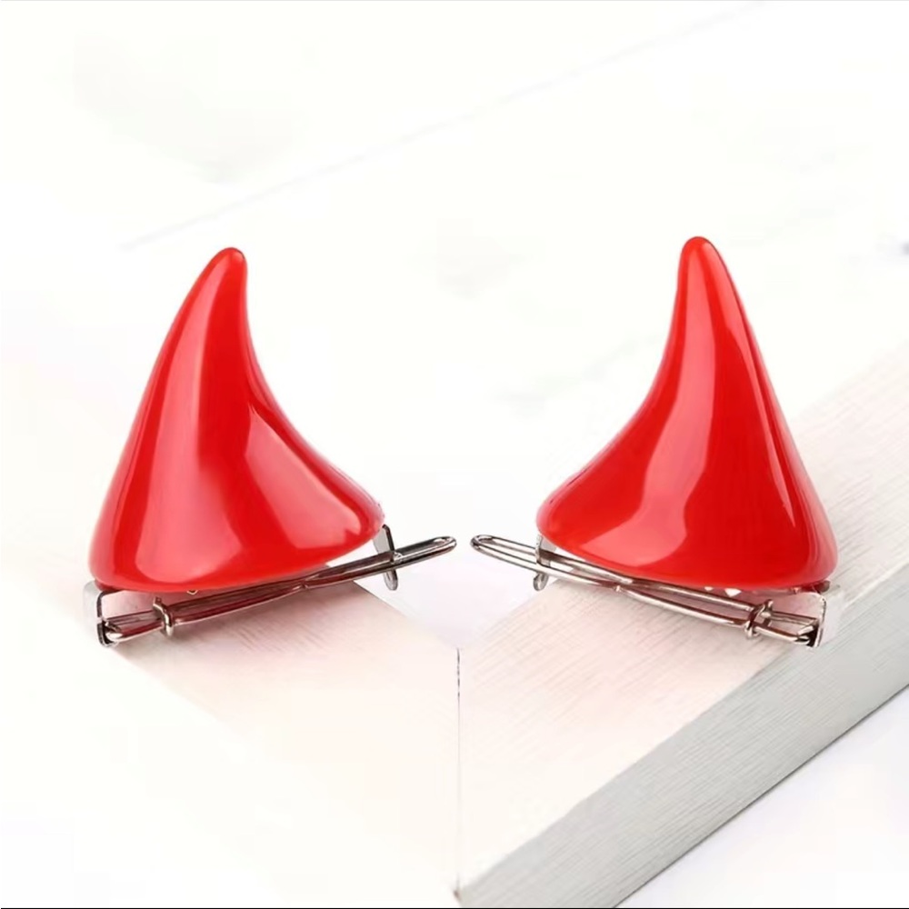 2 Pc Cute‎ Cartoon Demon Red Horn Hair Clips